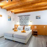 Third Floor With Sea View Double Or Twin With Private Terrace * Páros